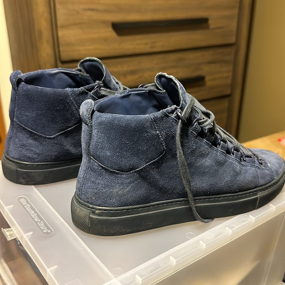 Balenciaga Sneakers - Navy Suede - Picture 4 of 11